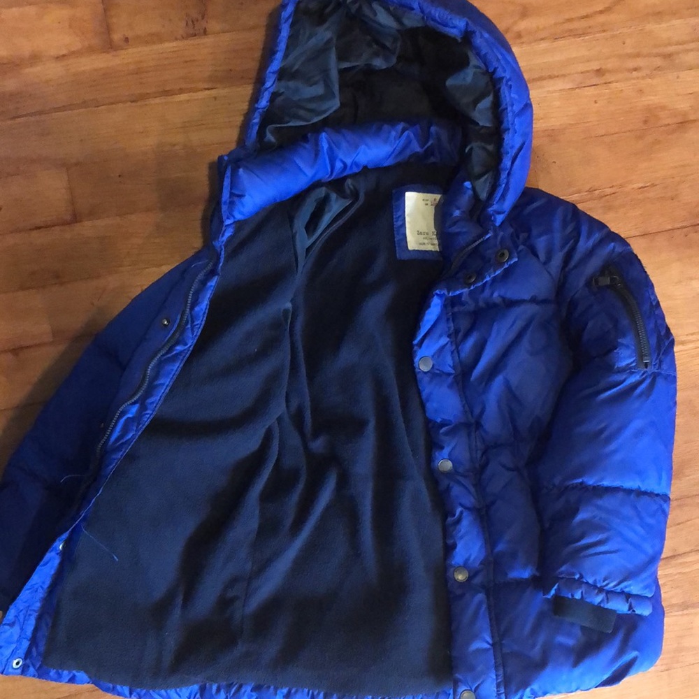 Zara boys installed coat with hood, size8 - Picture 3 of 3